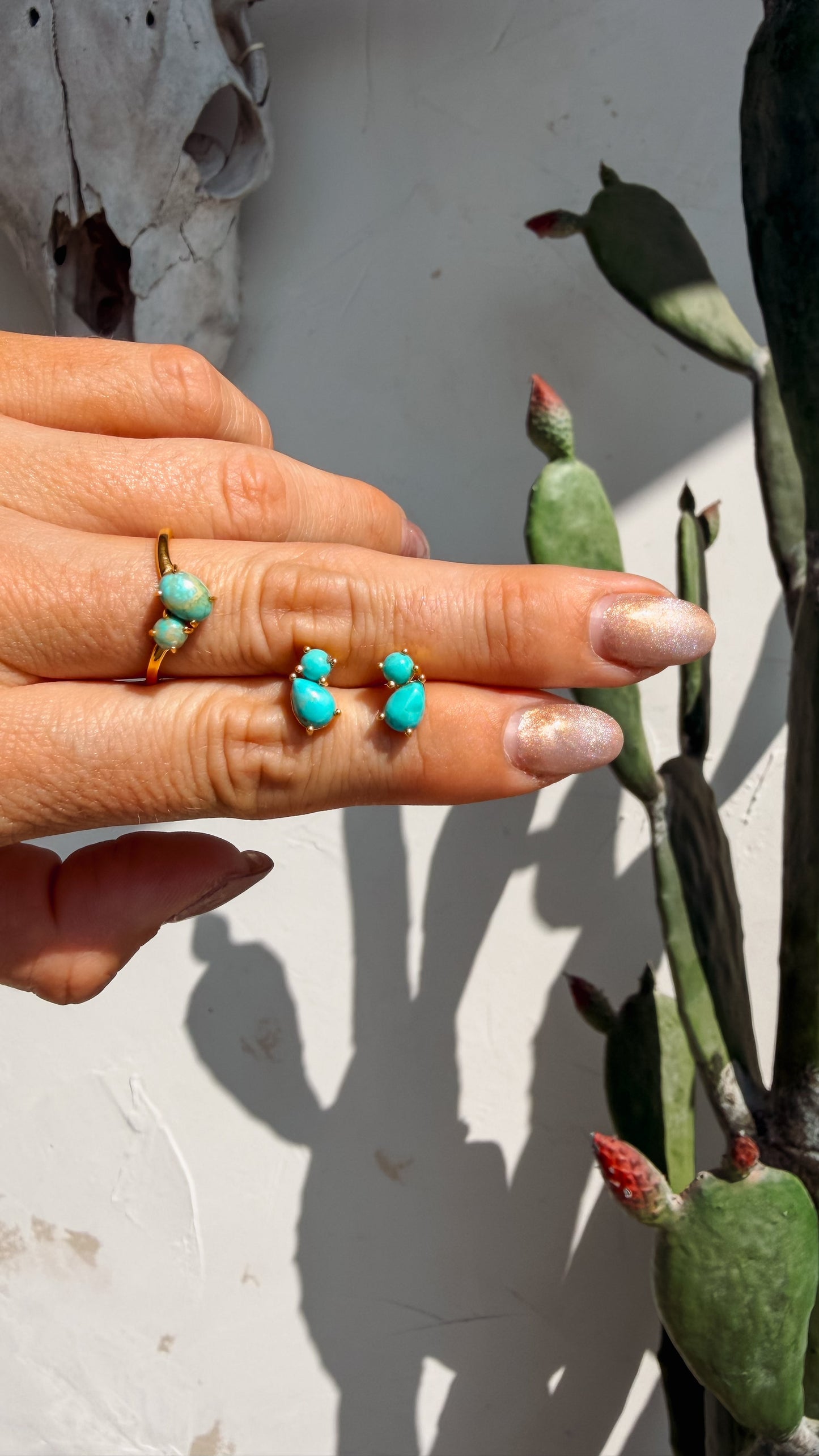Brantley Studs - Turnback Pony ™ - Earring