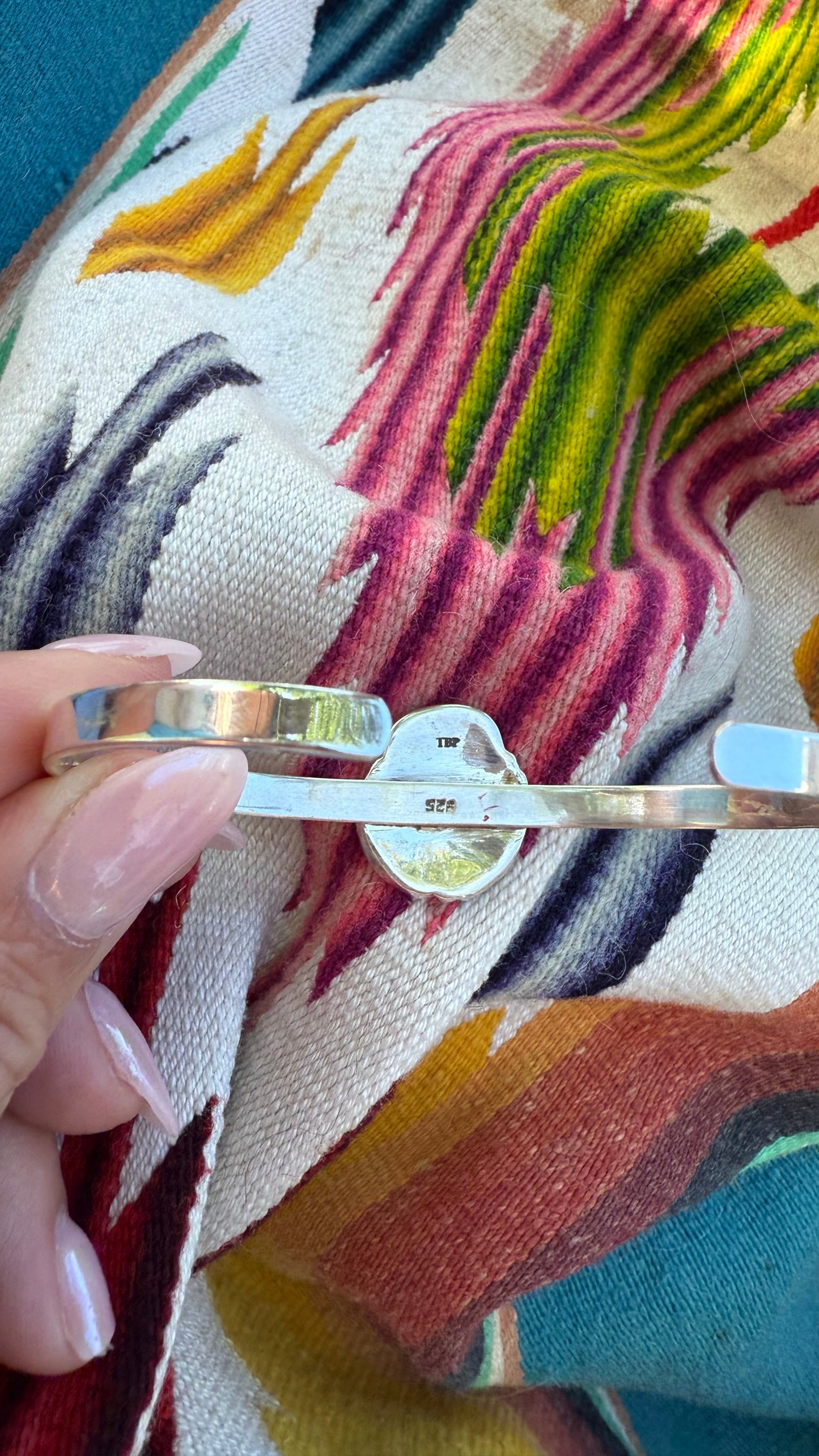 Maggy Cuff - Turnback Pony ™ - Cuff