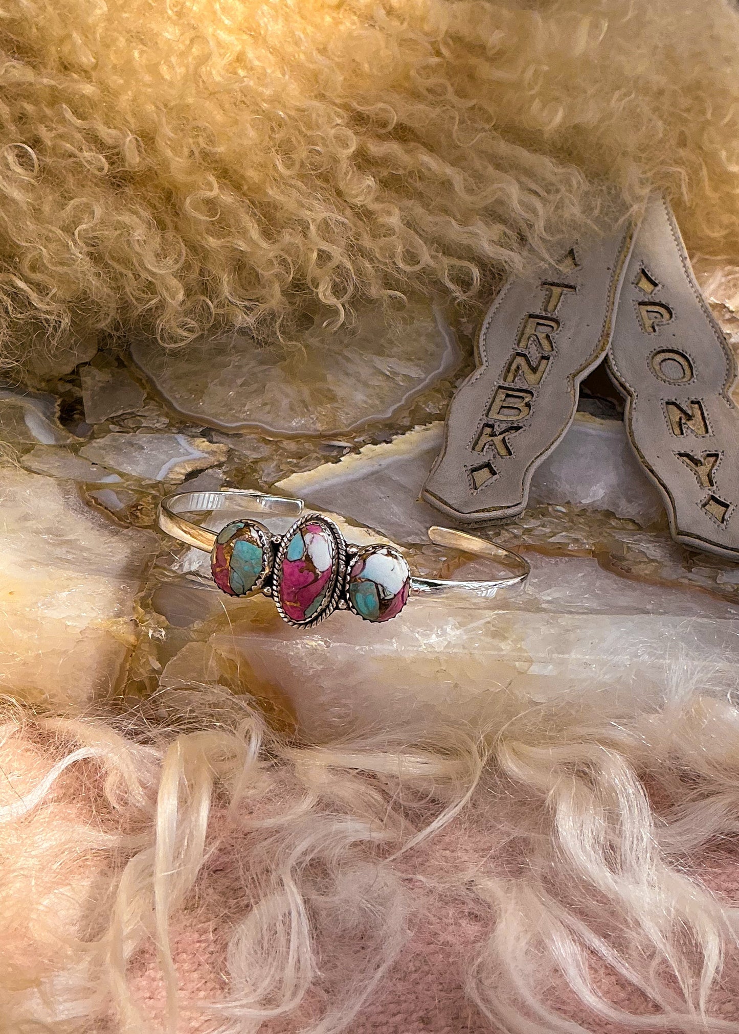 Florence Cuff - Turnback Pony ™ - Cuff