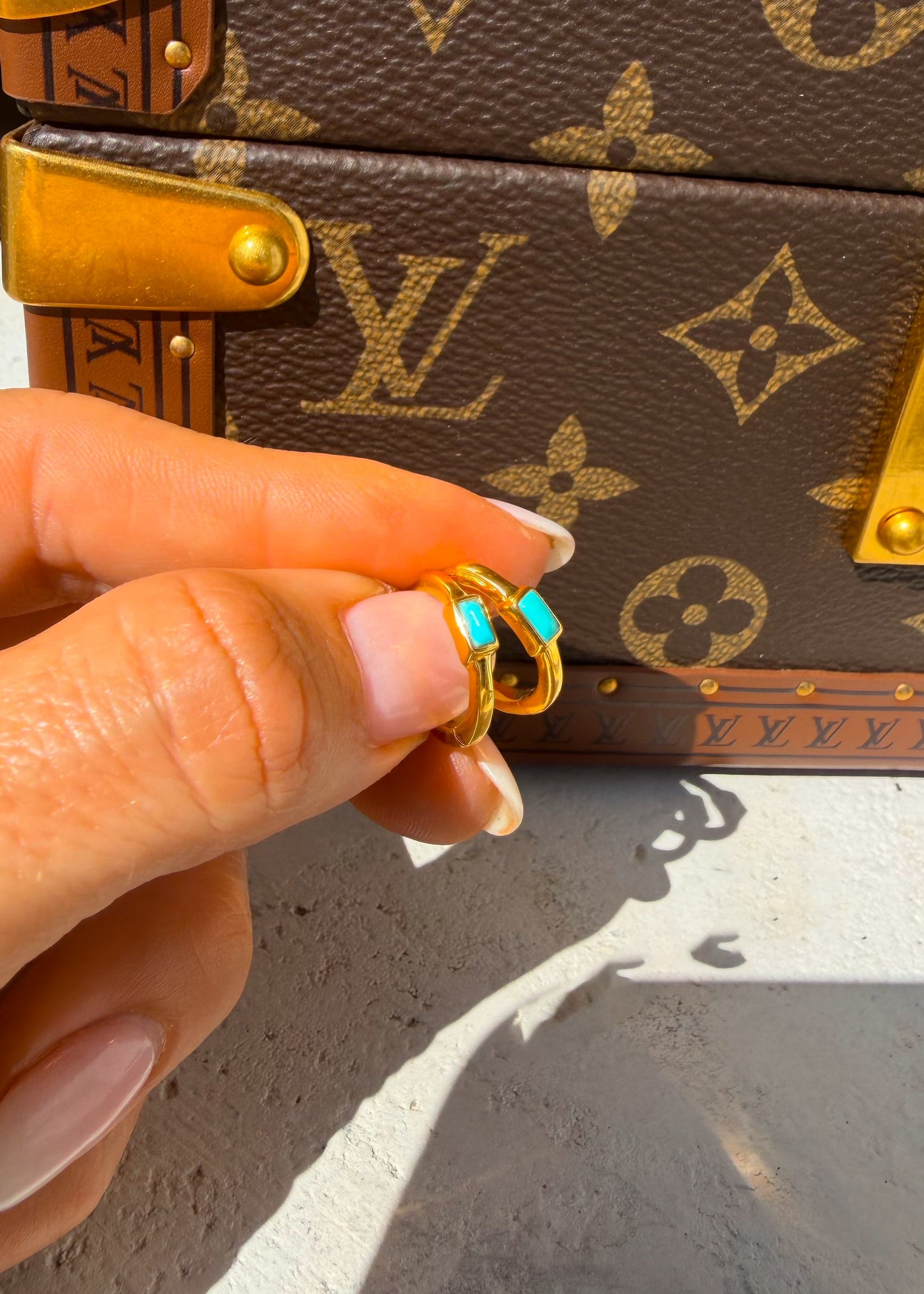 Glimer Huggies - Turnback Pony ™ - Earring