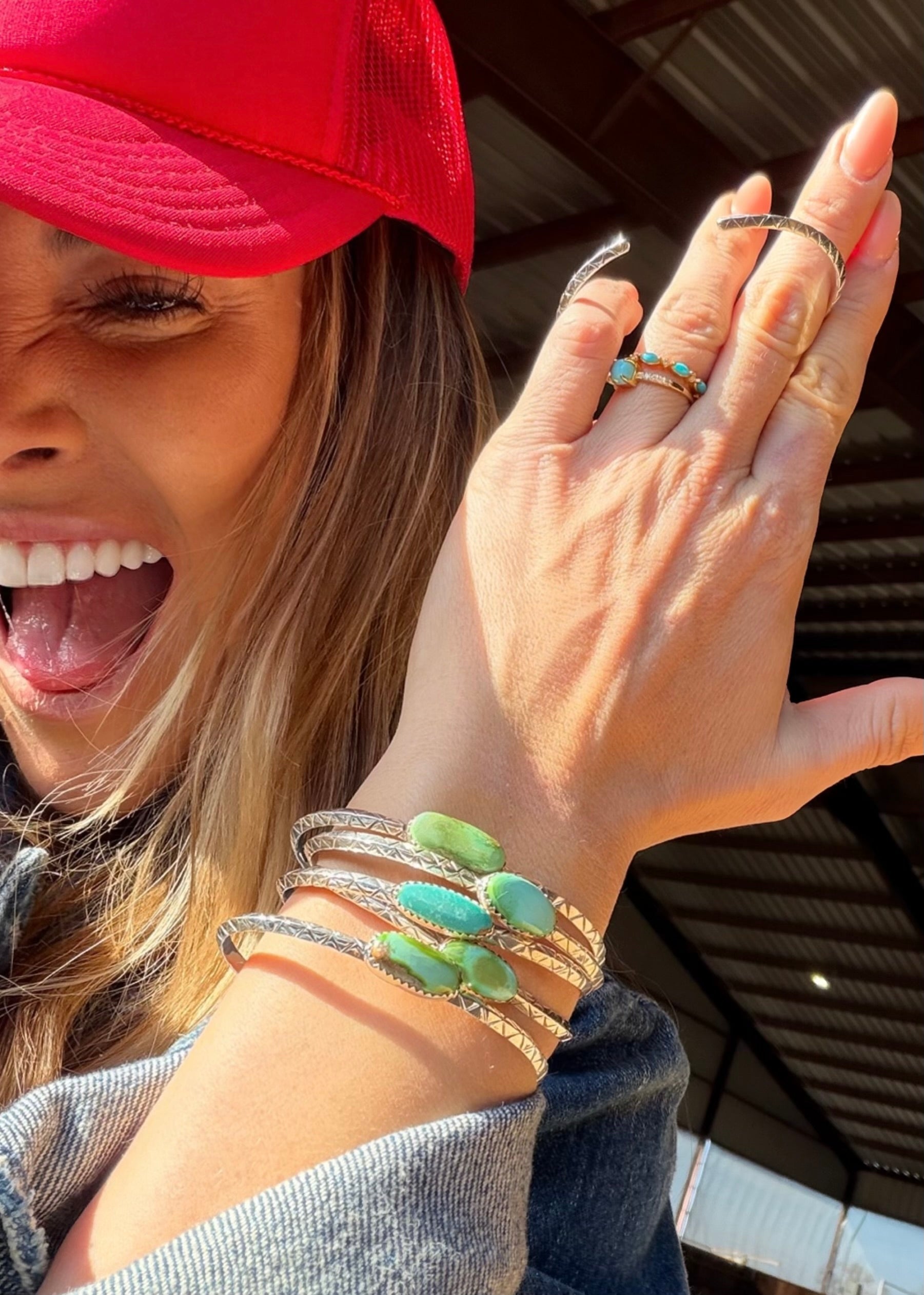 LV Dancing Halo Cuff - Turnback Pony ™ - Bracelets