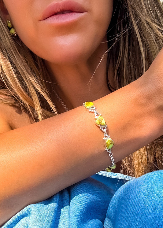 Crimson Canyon Bracelets - Turnback Pony ™ - Bracelets