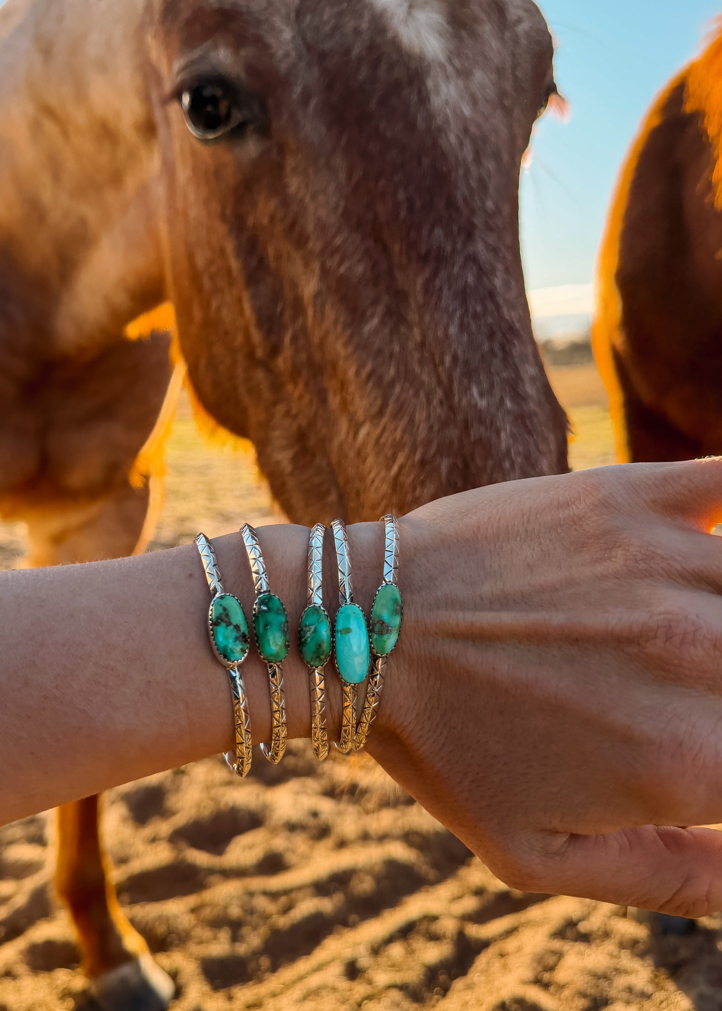 Dancing Halo Cuff - Turnback Pony ™ - Bracelets