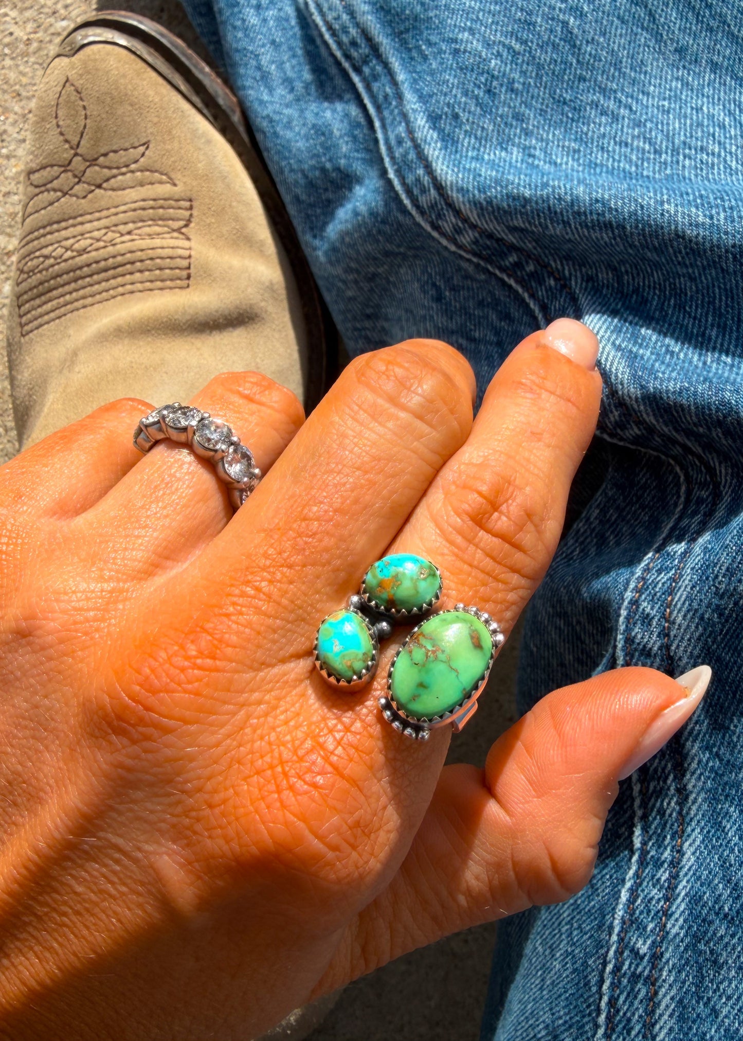 Aponi Adjustable Ring