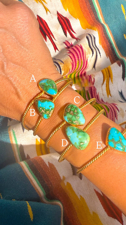 Royal Cuff - Turnback Pony ™ - Cuff