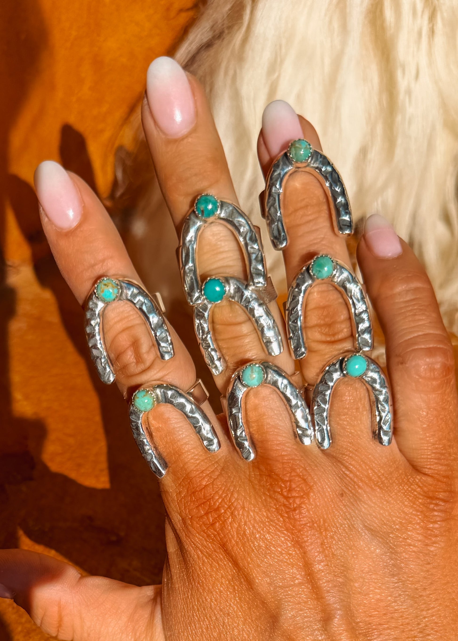 Summitt Ring - Turnback Pony ™ - Rings