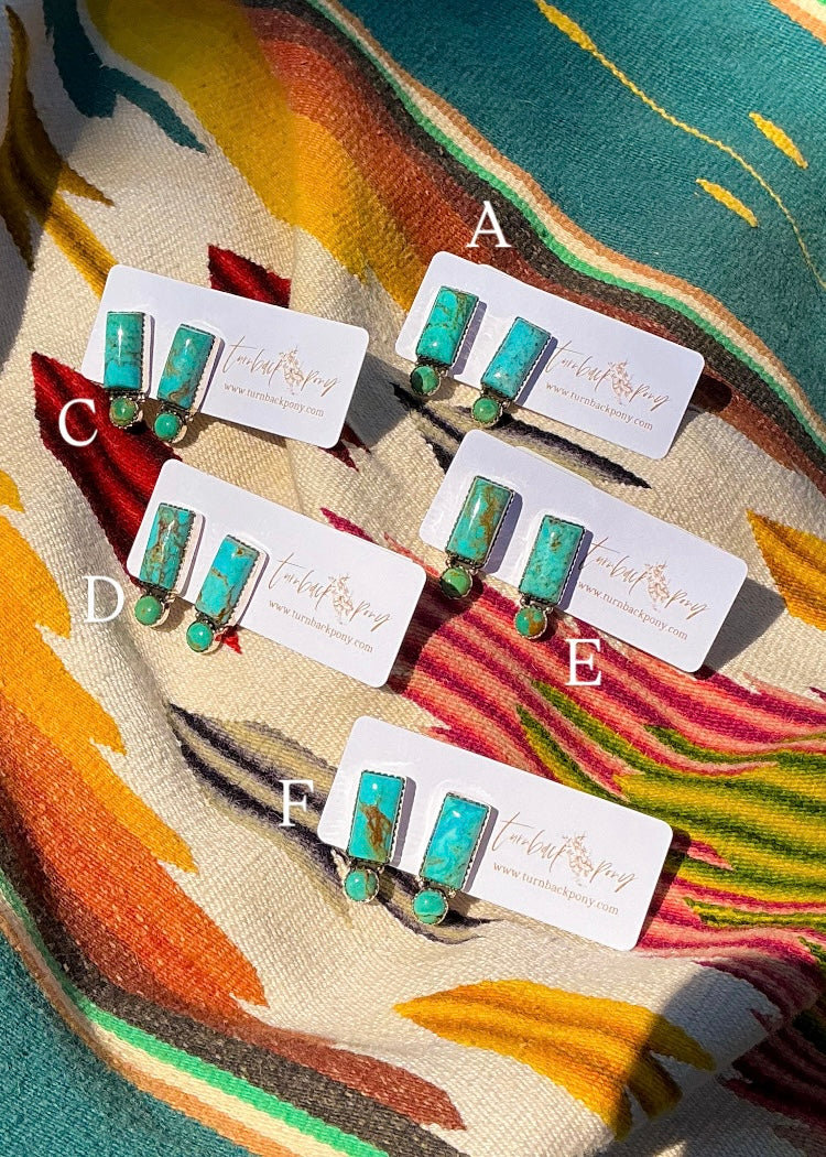 Raya Studs - Turnback Pony ™ - Earrings