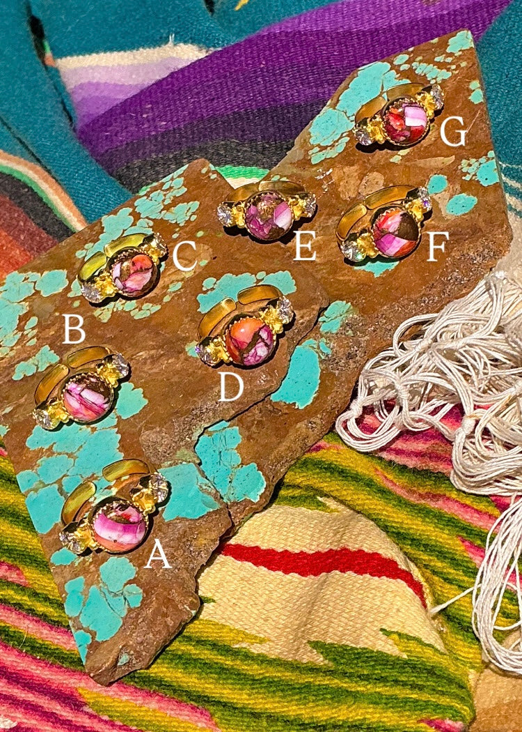 Floral Adjustable Ring - Turnback Pony ™ - Rings