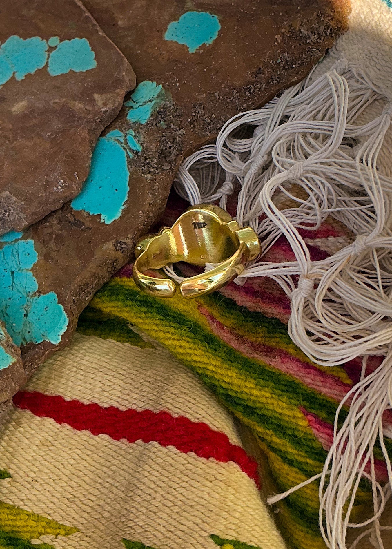 Floral Adjustable Ring - Turnback Pony ™ - Rings