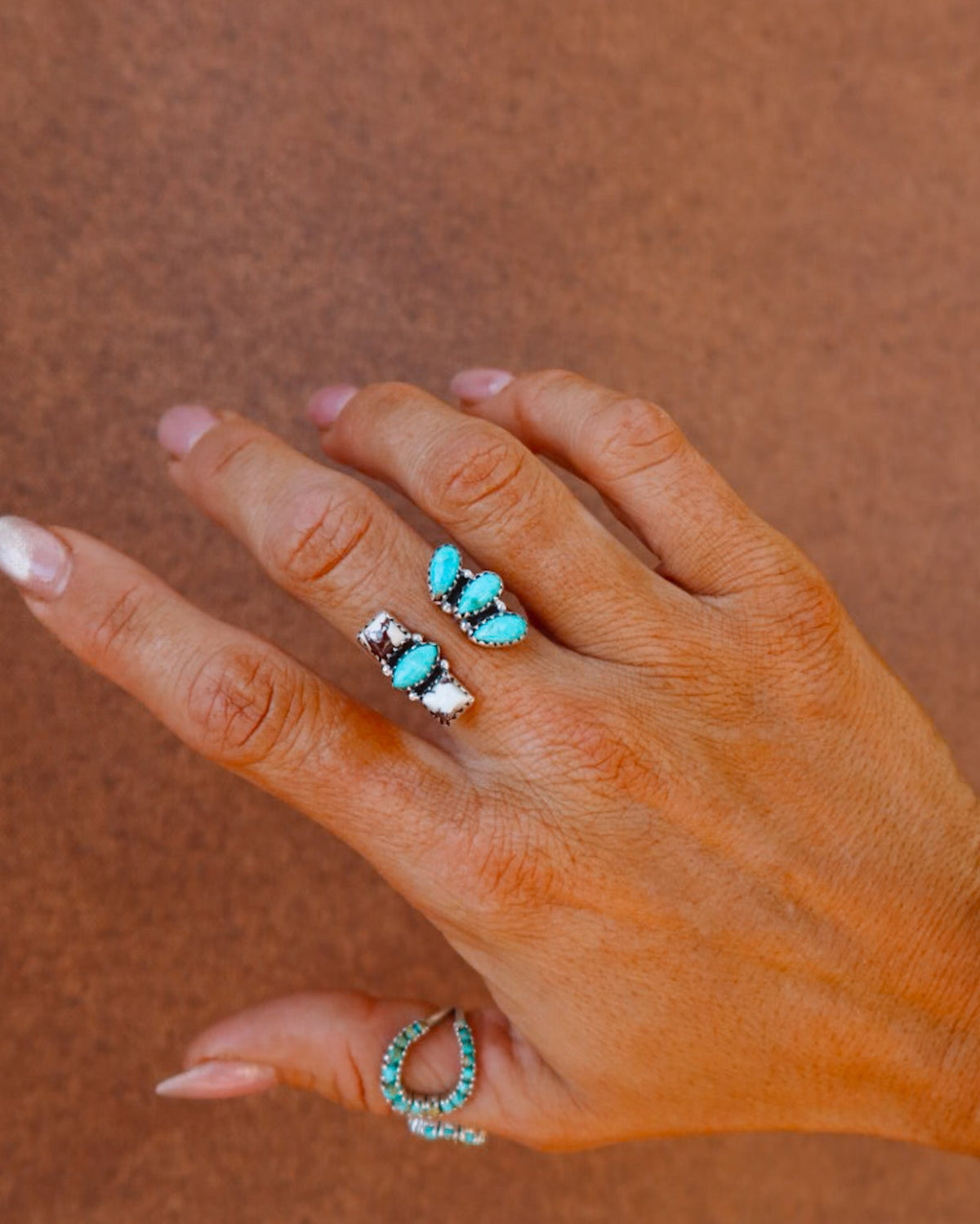 Elva Adjustable Ring