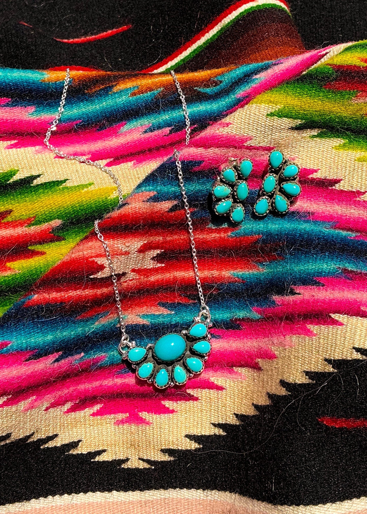Crochet Set - Turnback Pony ™ - Necklace earring set