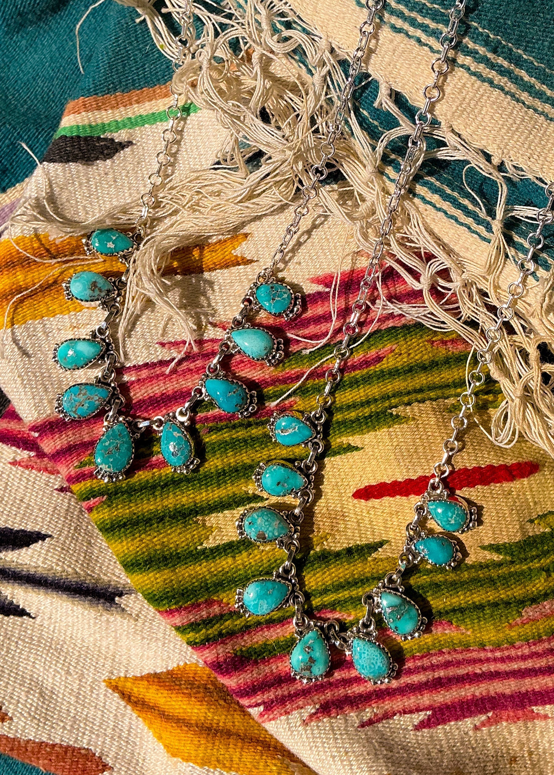 Noni Necklaces - Turnback Pony ™ - Necklace