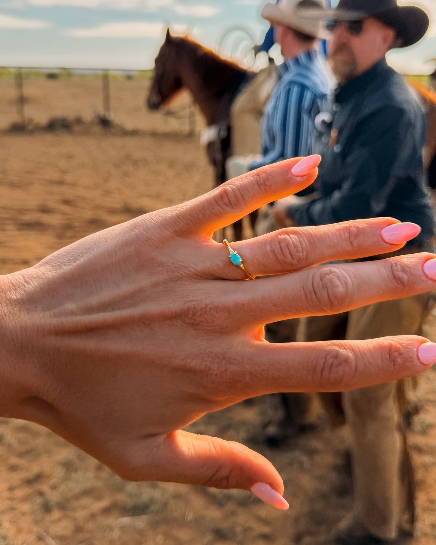 Raleigh Gold Ring - Turnback Pony ™ - Ring