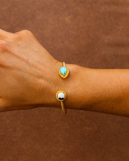 Holly Cuff